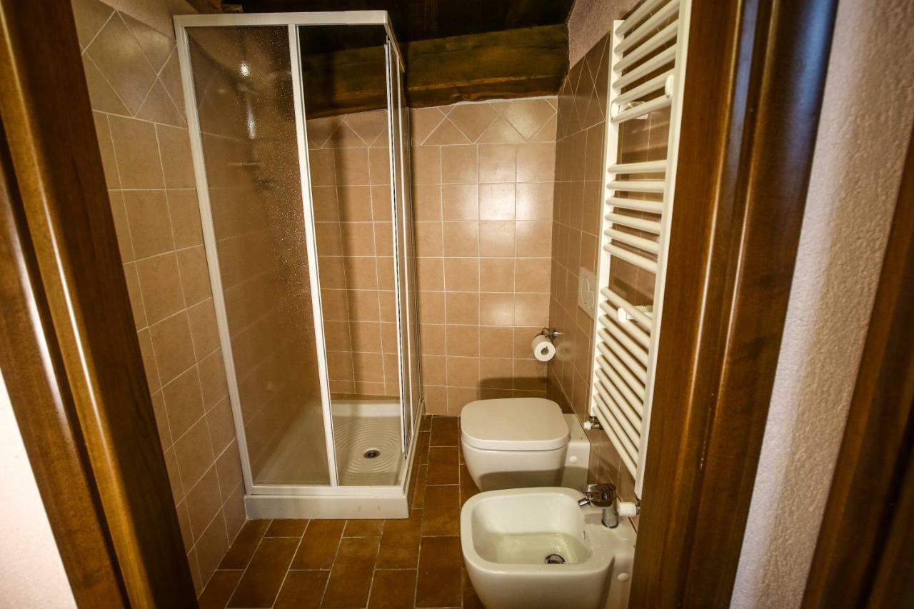 Ferienwohnung Le Aie Di Postignano Sellano Exterior foto